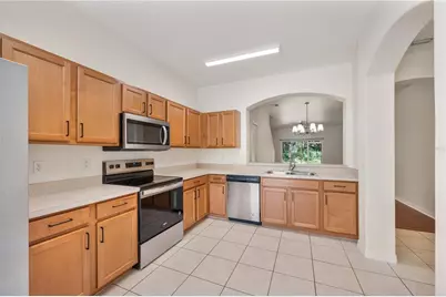4176 Shade Tree Lane, Lakeland, FL 33812 - Photo 9