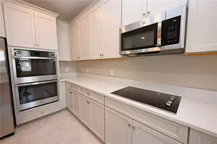 5507 Freesia Dr, Lakeland, FL 33811 - Photo 5