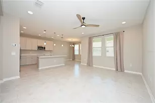 5507 Freesia Dr, Lakeland, FL 33811 - Photo 13