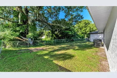 1207 NE 6th Street, Mulberry, FL 33860 - Photo 23