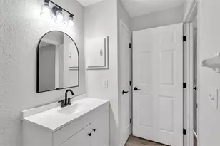 1207 NE 6th St, Mulberry, FL 33860 - Photo 17