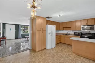 3206 Decatur Ave, Lakeland, FL 33805 - Photo 9