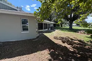432 Spring Lake Blvd, Sebring, FL 33876 - Photo 3