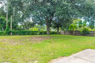646 Beverly Dr, Lake Wales, FL 33853 - Photo 35