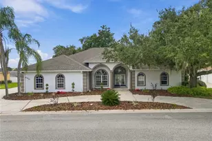 850 Hanover Wy, Lakeland, FL 33813 - Photo 1