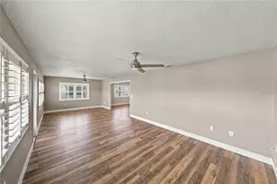 451 Cameo Dr, Lakeland, FL 33803 - Photo 9