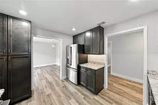 451 Cameo Dr, Lakeland, FL 33803 - Photo 13