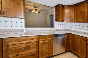 13016 Somerlott Pl, Dover, FL 33527 - Photo 23