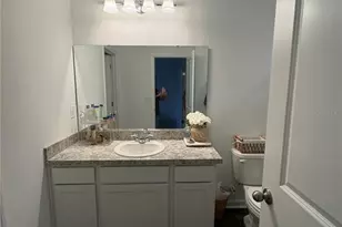 6175 Daerr Rdg St, Zephyrhills, FL 33542 - Photo 13