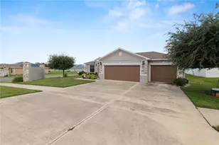 215 Chicago Ave W, Haines City, FL 33844 - Photo 7