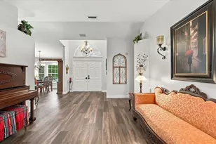 2084 High Vista Dr, Lakeland, FL 33813 - Photo 5
