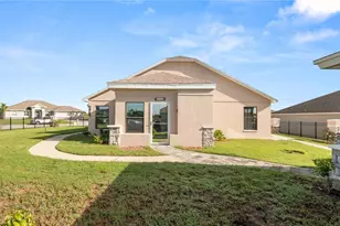 524 Central Rdg Ln, Frostproof, FL 33843 - Photo 35