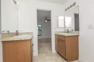 524 Central Rdg Ln, Frostproof, FL 33843 - Photo 23