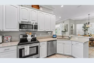 5307 Bloomfield Boulevard, Lakeland, FL 33810 - Photo 7