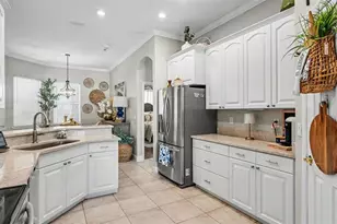 5307 Bloomfield Blvd, Lakeland, FL 33810 - Photo 9