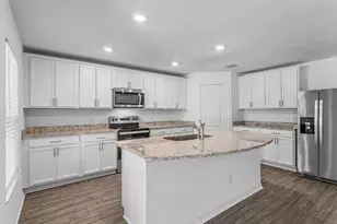 225 Goldenrod Ln, Poinciana, FL 34759 - Photo 3