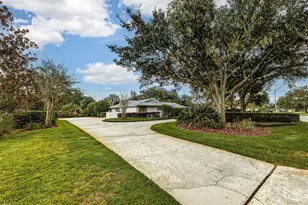451 Lone Palm Dr, Lakeland, FL 33815 - Photo 3