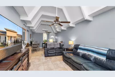 4311 Club Circle, Lakeshore, FL 33854 - Photo 7