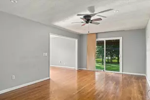611 E Highland Dr, Lakeland, FL 33813 - Photo 15