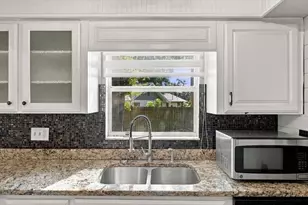 611 E Highland Dr, Lakeland, FL 33813 - Photo 19
