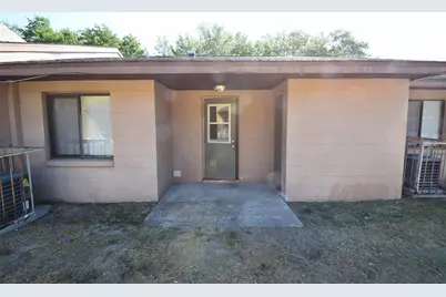 2237 Bordeau Court #2, Auburndale, FL 33823 - Photo 3