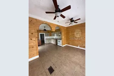 375 W Bay Avenue, Eagle Lake, FL 33839 - Photo 9