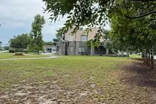 375 W Bay Ave, Eagle Lake, FL 33839 - Photo 3
