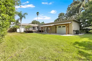 841 E Valencia St, Lakeland, FL 33805 - Photo 3
