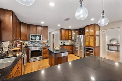 6033 Mountain Lake Drive, Lakeland, FL 33813 - Photo 15