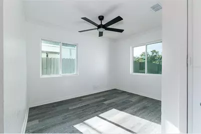 205 W 6th Street, Lakeland, FL 33805 - Photo 33