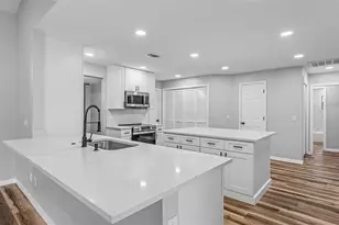1100 Hammock Shade Dr, Lakeland, FL 33809 - Photo 21