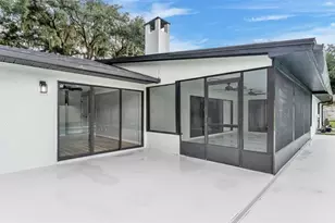 1100 Hammock Shade Dr, Lakeland, FL 33809 - Photo 11