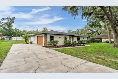 1100 Hammock Shade Drive, Lakeland, FL 33809 - Photo 7