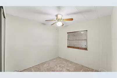 1610 Reynolds Road #128, Lakeland, FL 33801 - Photo 17