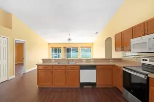 352 Clermont Dr, Kissimmee, FL 34759 - Photo 5