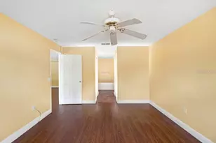 352 Clermont Dr, Kissimmee, FL 34759 - Photo 9