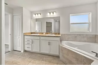 912 Lochland Loop, Bartow, FL 33830 - Photo 9