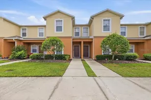 4189 Winding Vine Dr, Lakeland, FL 33812 - Photo 1