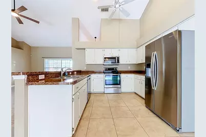 5645 Loma Vista Court, Davenport, FL 33896 - Photo 17