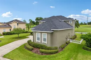 7330 Reflections Lake Dr, Lakeland, FL 33813 - Photo 5