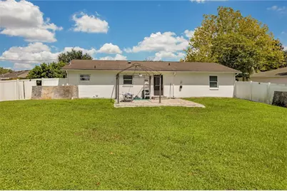 802 Fox Lake Drive, Lakeland, FL 33809 - Photo 29