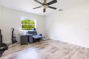 802 Fox Lake Dr, Lakeland, FL 33809 - Photo 23