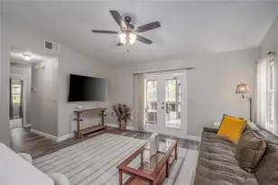 224 Crown Ct, Winter Haven, FL 33880 - Photo 3
