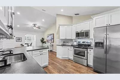 804 Nestlewood Court, Lakeland, FL 33813 - Photo 13
