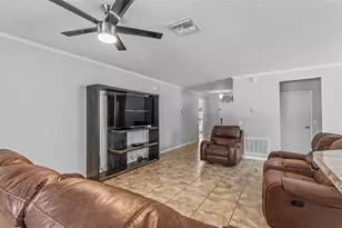 6774 Glenbrook Dr, Lakeland, FL 33811 - Photo 7