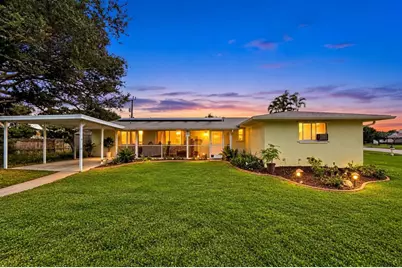 122 Algiers Drive, Venice, FL 34293 - Photo 1