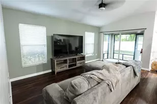 7286 Cedarcrest Blvd, Lakeland, FL 33810 - Photo 7