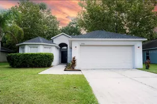 7286 Cedarcrest Blvd, Lakeland, FL 33810 - Photo 1