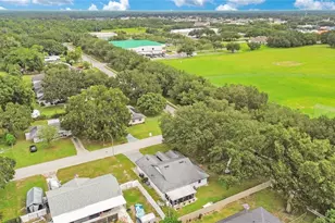 257 Padgett Pl N, Lakeland, FL 33809 - Photo 35