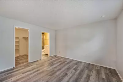 2262 Honeycomb Lane, Lakeland, FL 33801 - Photo 9